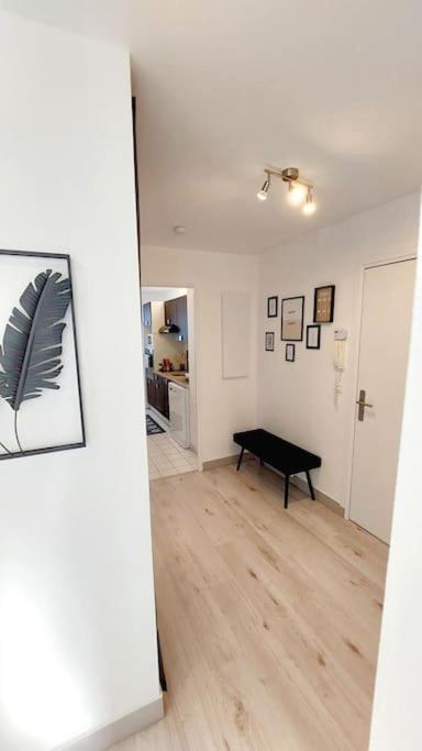 Cosy Home 2, 2 Chambres, 6 Personnes, 3 Min Gare, Parking Cergy Εξωτερικό φωτογραφία