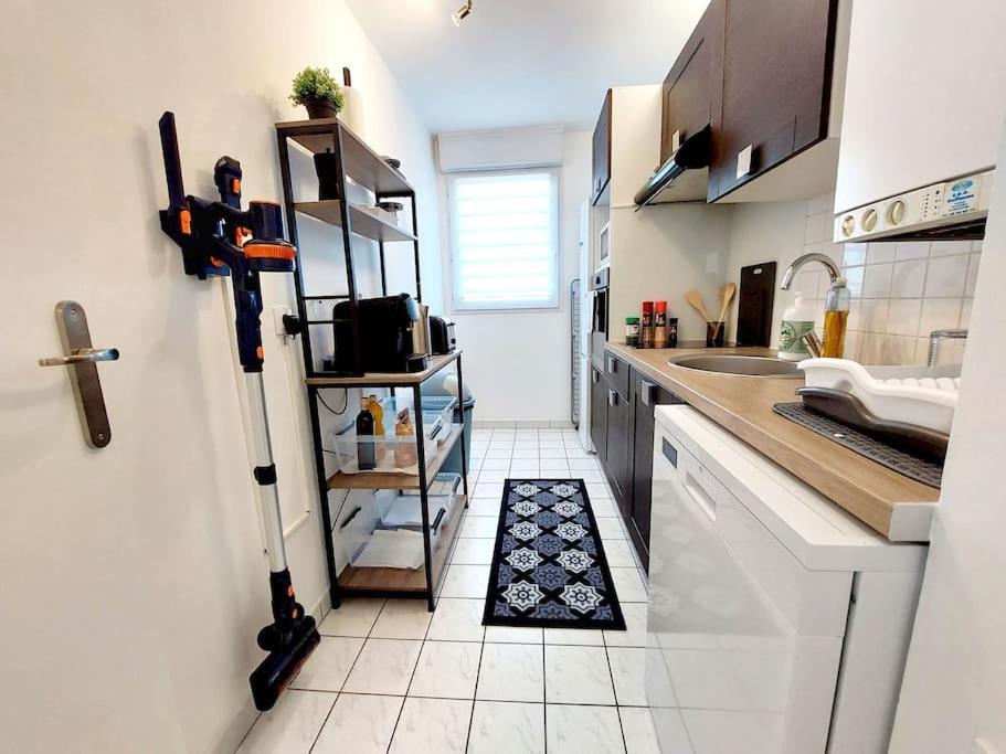 Cosy Home 2, 2 Chambres, 6 Personnes, 3 Min Gare, Parking Cergy Εξωτερικό φωτογραφία