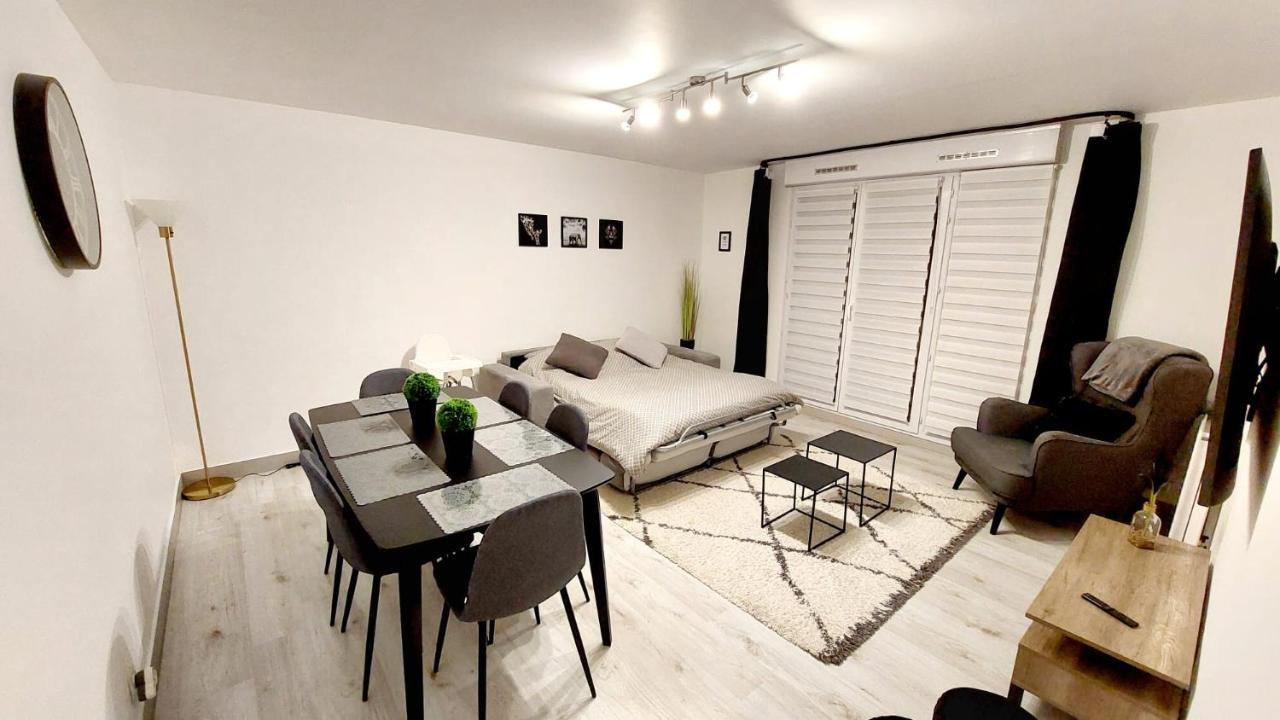 Cosy Home 2, 2 Chambres, 6 Personnes, 3 Min Gare, Parking Cergy Εξωτερικό φωτογραφία
